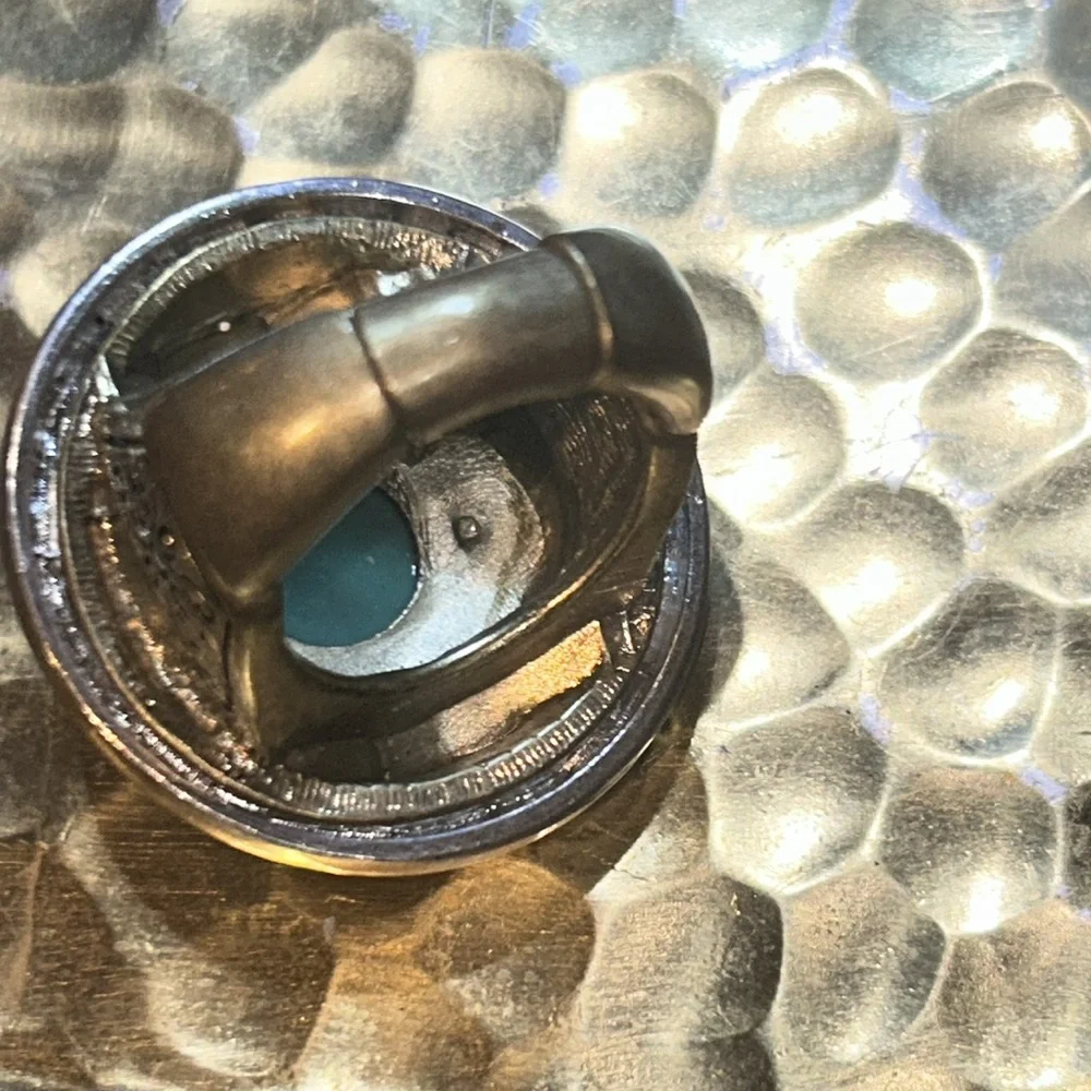 💍‎ Statement-Making Rings designer style ring stretchy approx size 7